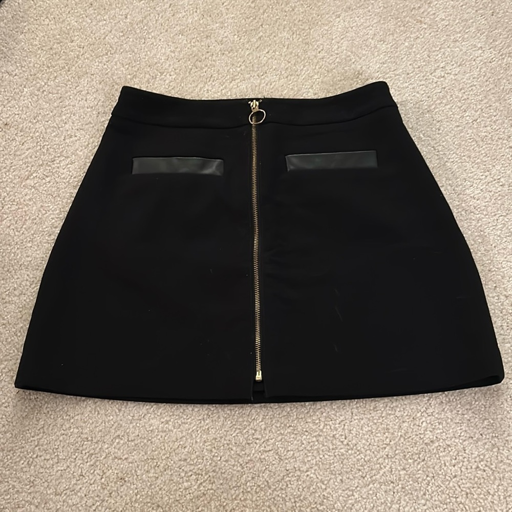 Black Express Skirt
